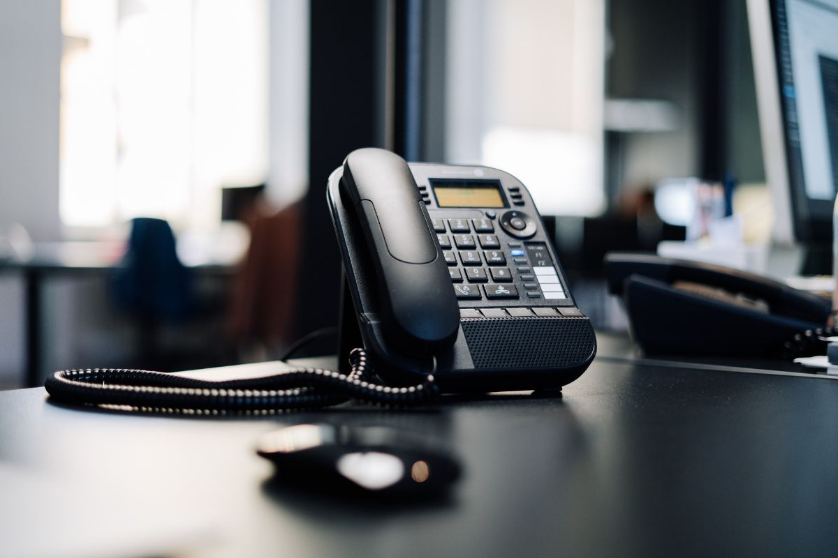 Bramka VoIP – pośrednik między telefonem, a routerem