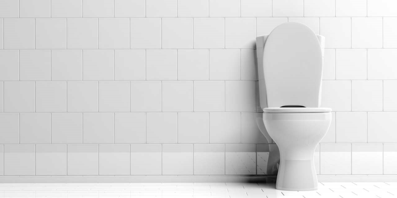 W jakie akcesoria sanitarne musi być zaopatrzona każda firma?