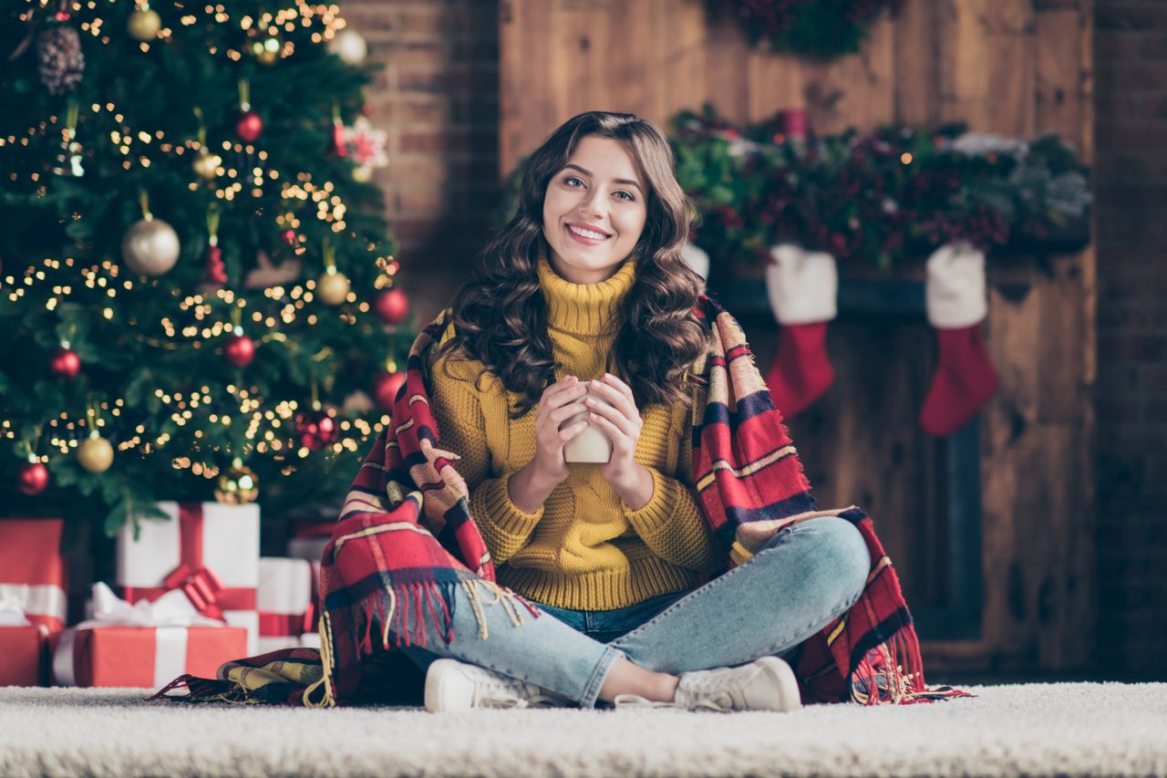 Idealny prezent – co sprawi, że dziewczyna będzie czuła się wyjątkowo podczas tegorocznych świąt?