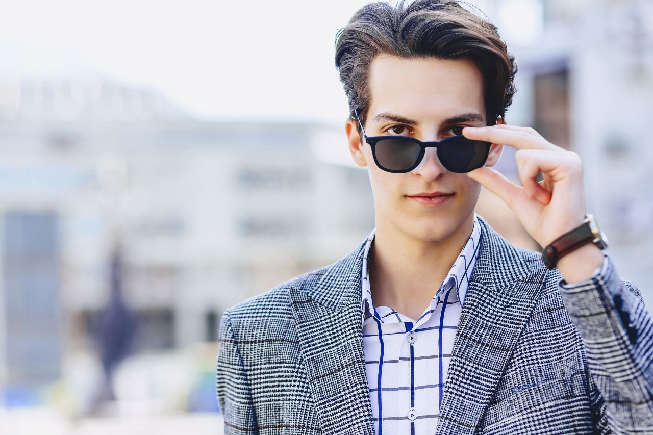 Okulary przeciwsłoneczne – jak dobrać odpowiednie?